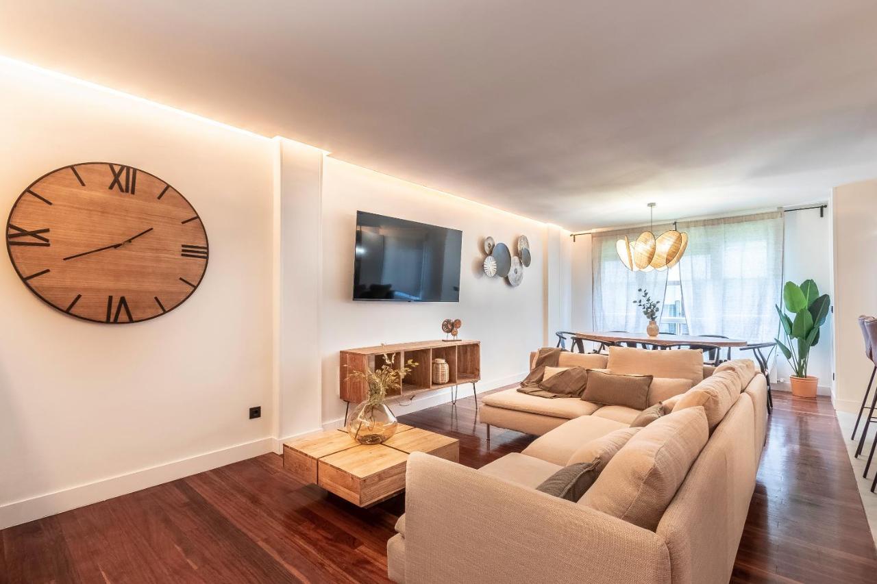 New! Lovely 4-Bedroom Loft In Bilbao Luaran gambar