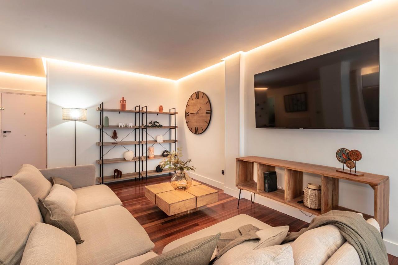 New! Lovely 4-Bedroom Loft In Bilbao Luaran gambar
