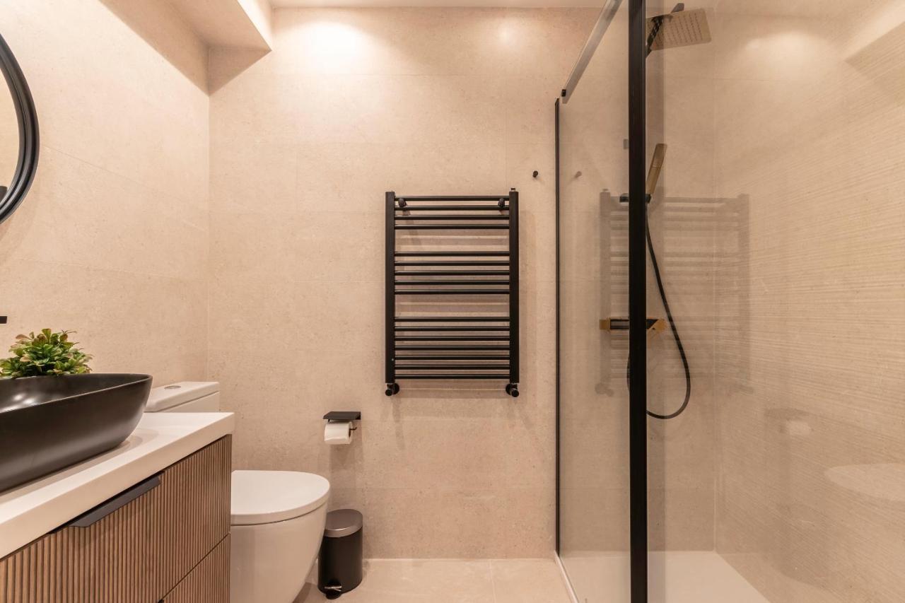 New! Lovely 4-Bedroom Loft In Bilbao Luaran gambar
