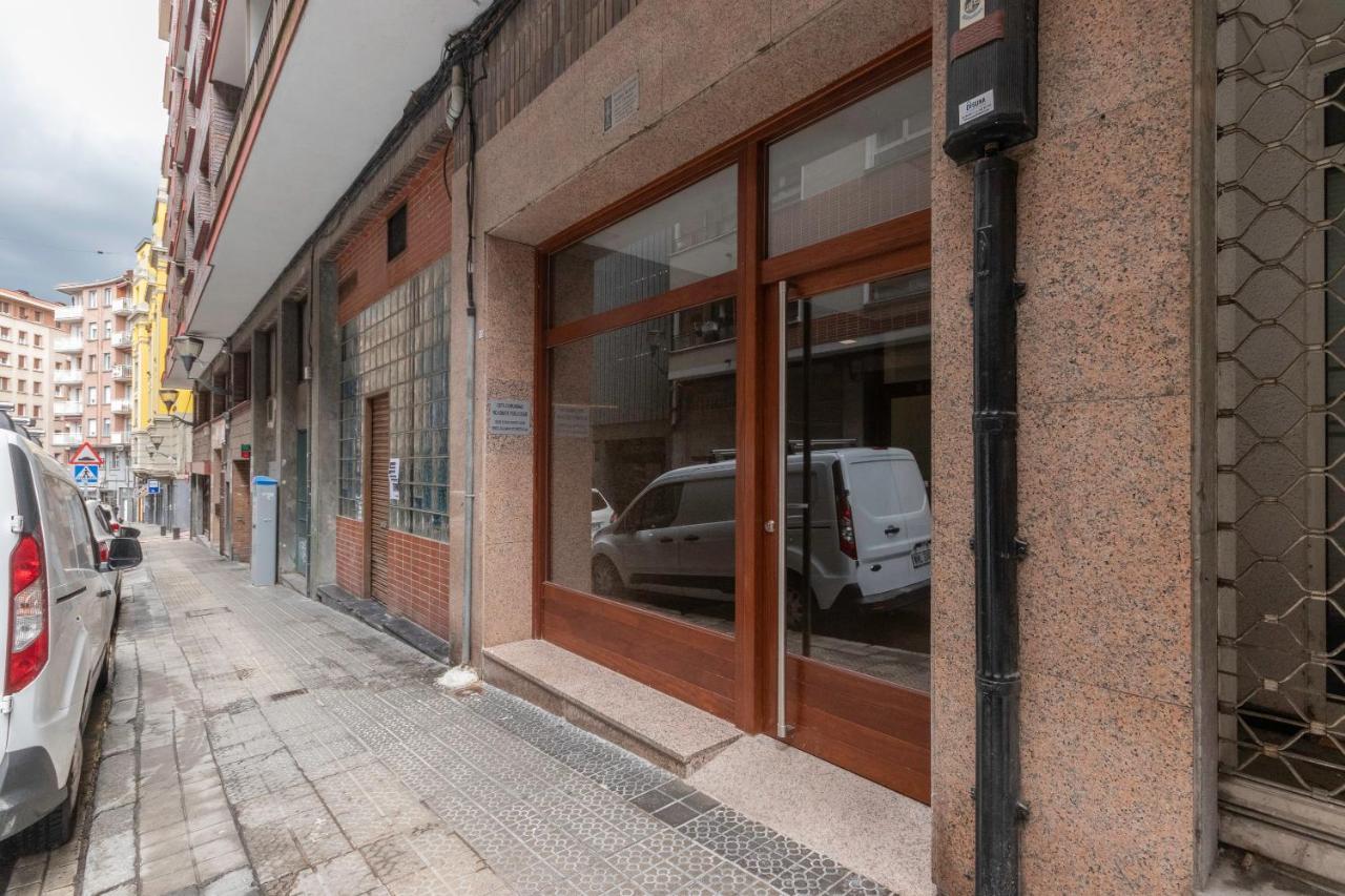 New! Lovely 4-Bedroom Loft In Bilbao Luaran gambar